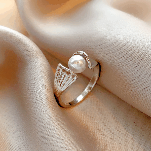 4f093ad795105a8d971bc8b88aa0a37 Ripple Sterling Silver Ring