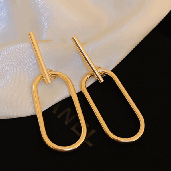 Modern Minimalist Link Drop Earrings