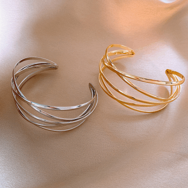 Vela Multi-Wave Cuff