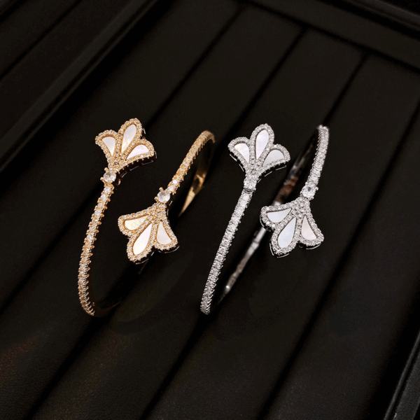Iris Radiance Bangle