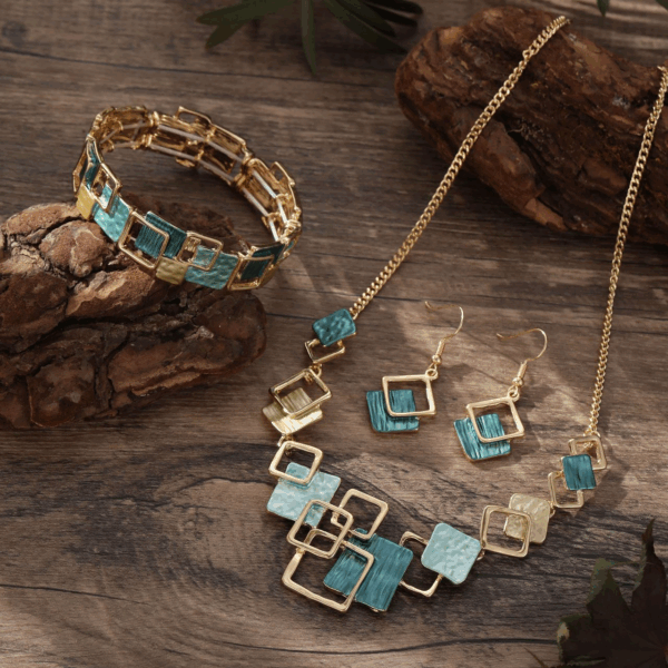 Hand-Painted Geometric Jewelry Set – Necklace, Bracelet & Earrings