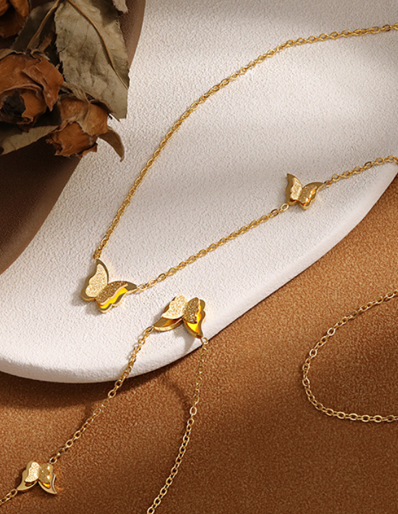 881c1ae17eb962e1f6ab246cd478ea0 Gold Butterfly Pendant Necklace – Elegant Titanium Steel Chain