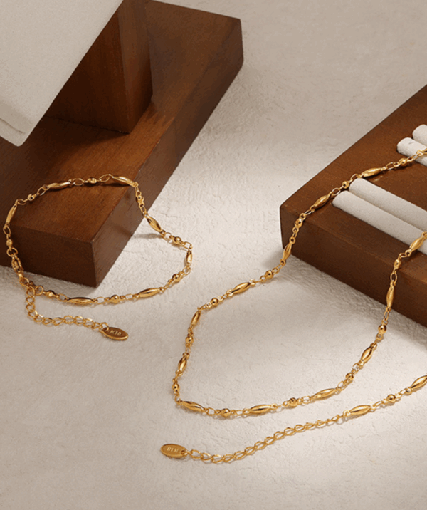 efadff8f89c0a1ba4d25af690b3d351 Twisted Link Chain Necklace & Bracelet Set – Gold Titanium Steel